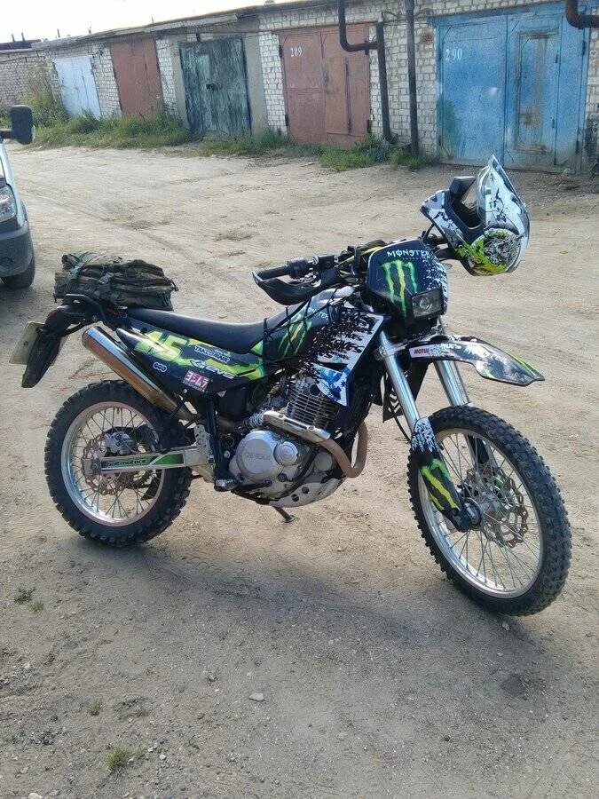 Рейсер эндуро 200. Эндуро до 150 тысяч. Кронштейн фары atv pantera 250. Лучшие эндуро до 200 тысяч. Baltmotors enduro 250 dd.