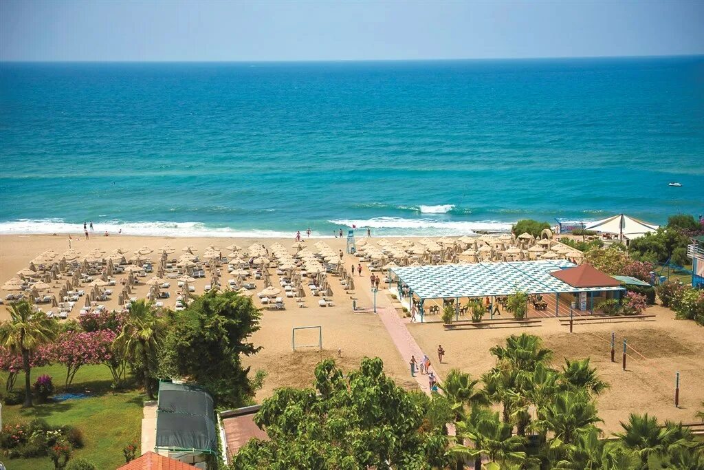 Garden select 5. Отель royal garden beach hotel 5. royal garden beach турция анталья. роял гарден бич отель 5 турция аланья конаклы. royal garden beach пляж.
