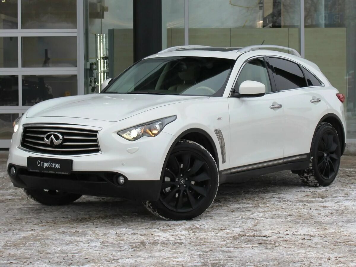 Infiniti fx37 белый. Финик машина fx37s. Машина финик Infiniti fx37 s. Финик 37 машина.