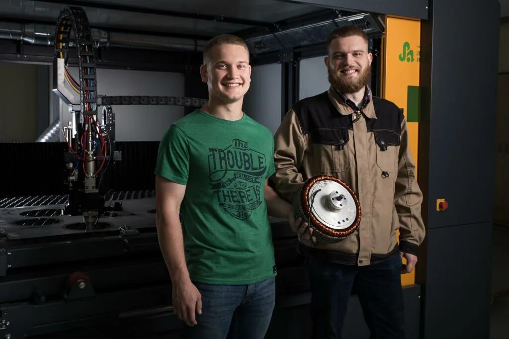 Проектная команда. Производственный стартап. Модель фабрики стартапов. Поддержка стартапов в россии. Ит-аутсорсинг.