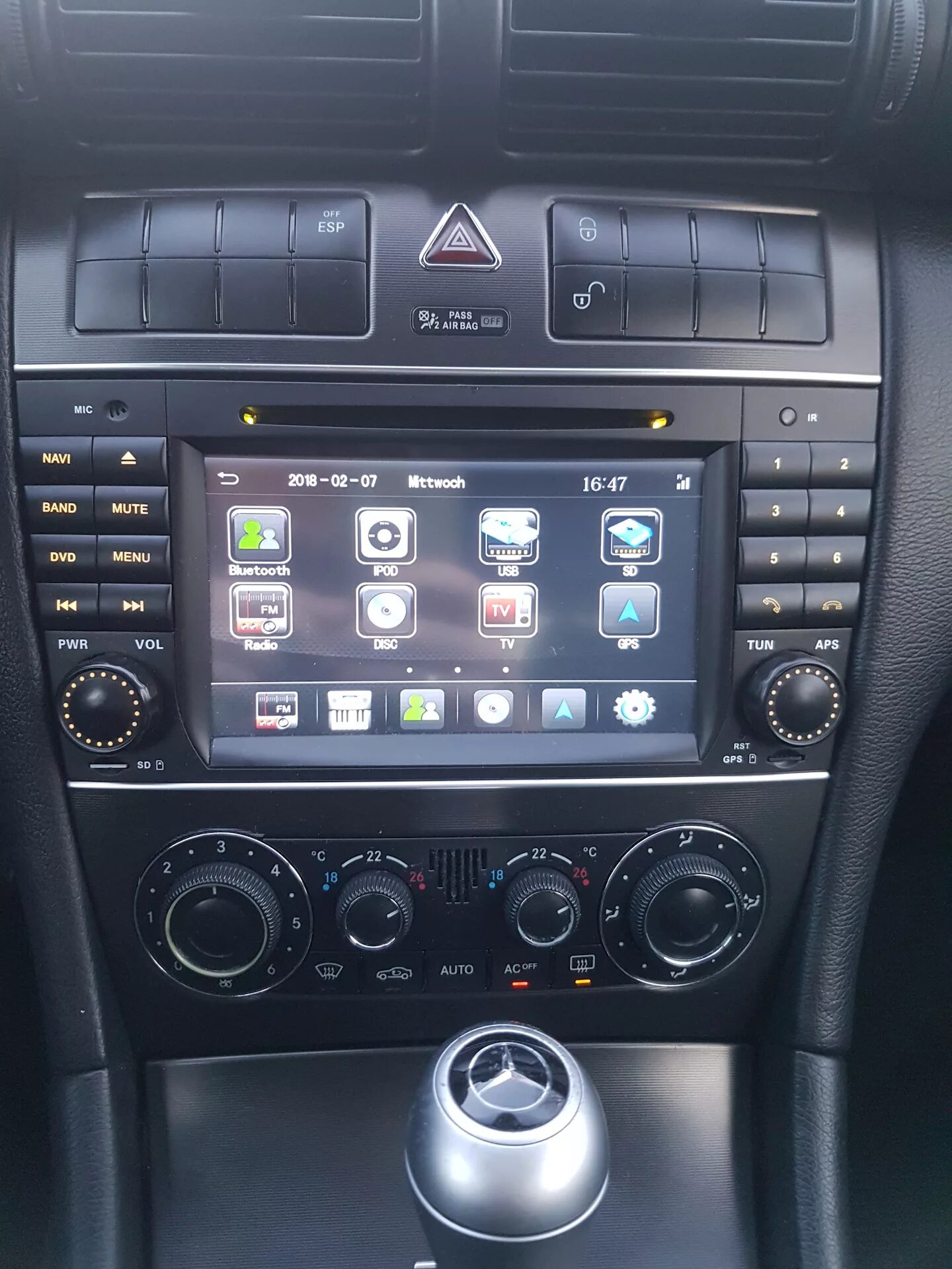 Как снять магнитолу на мерседес w203 Ошибки по дисплею. visit workshop display faulty Mercedes-Benz C-class (W203),