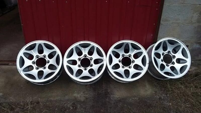 5 108 r16. Диски япония 16. диски universe r16 японские. диски на 16 из японии. автомобильный диски из японии на 15.