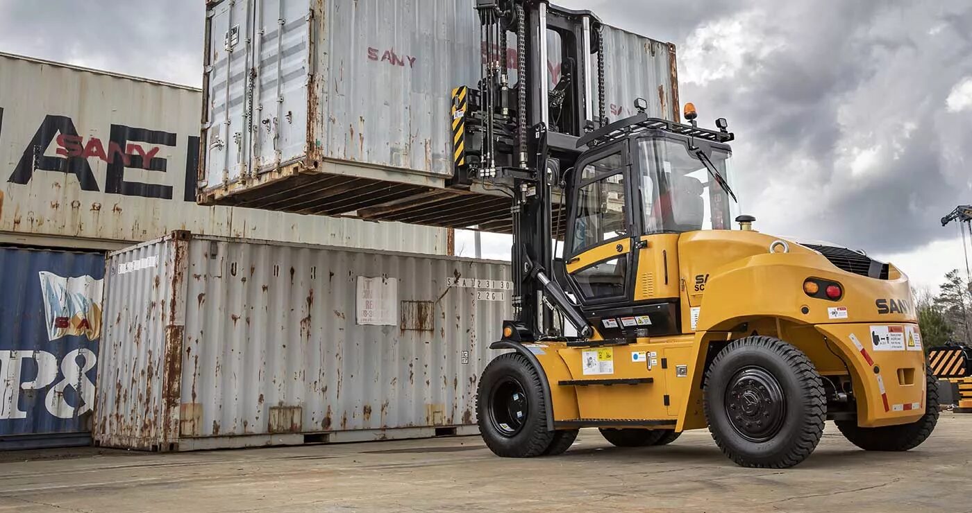 Мини электропогрузчик. Moffett погрузчик. Doosan d50sc-5. Погрузчик для пиломатериалов. Поставки погрузчиков.