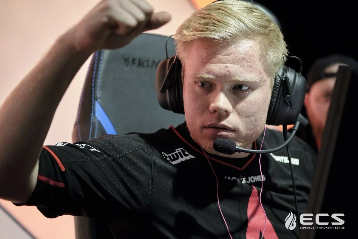 Magisk cs. Magisk астралис. magisk cs go vitality. magisk киберспортсмен.