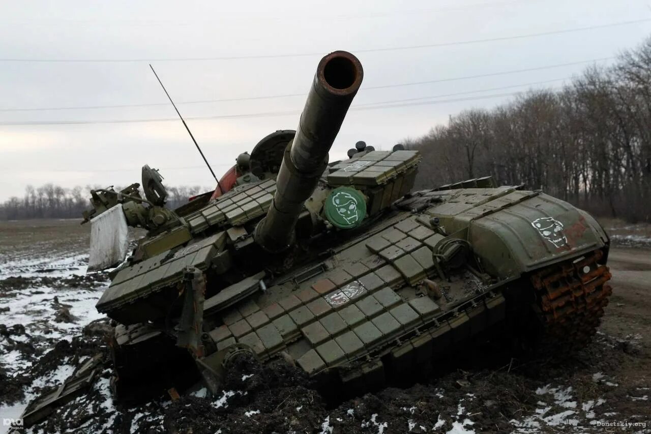 Танк т 64 ДНР В Дебальцево. Т-64бв ПМР. Т-64бв ВСУ. Т-64 БВ подбитый Донбасс. Утопающая украина