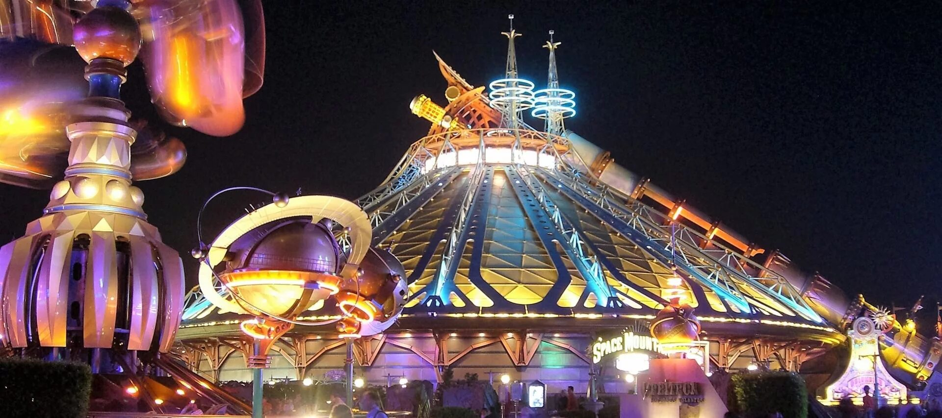 Disneyland paris аттракционы. Париж аттракционы. Париж аттракционы. Париж аттракционы. Диснейленд париж аттракционы.