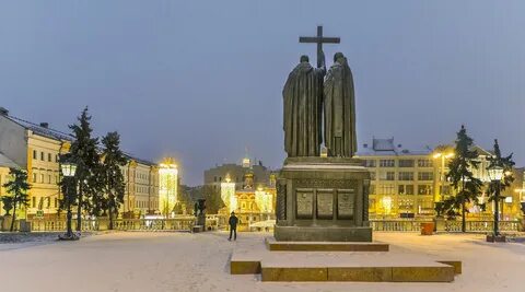 Славянская площадь