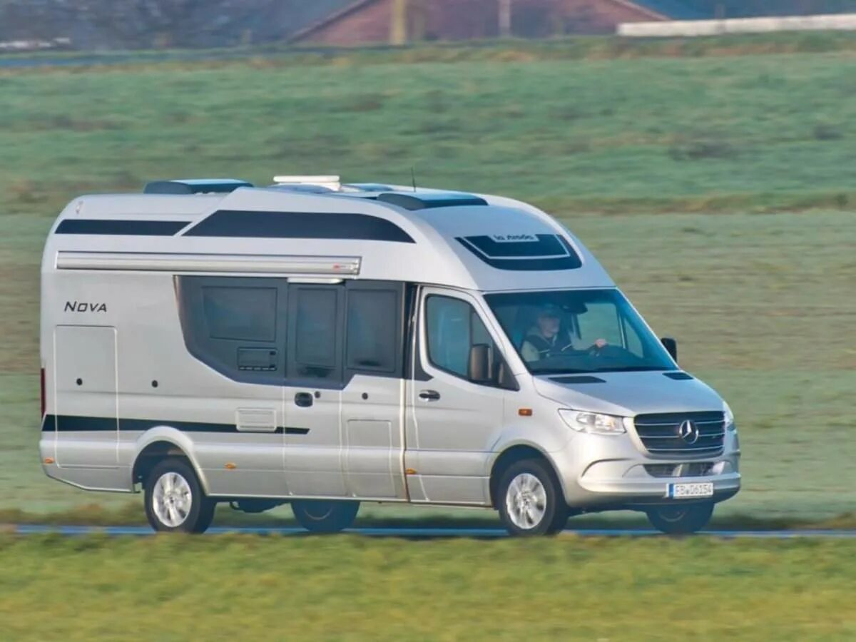 Mercedes-Benz Sprinter автодом. Мерседес Бенц Спринтер автодом. Мерседес Бенц Спринтер кемпер. Mercedes-Benz Sprinter 2020 автодом.