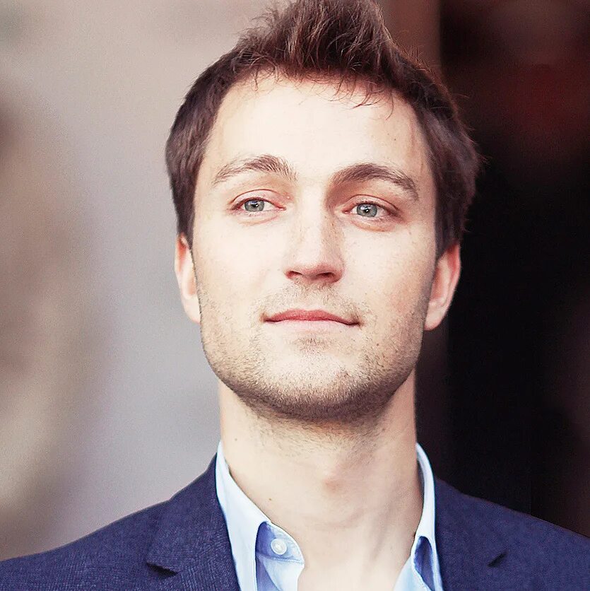 Александр богданов актер. Александр богданов актер. Александр богданов омск. Alexander bogdanov. Александр богданов страна чудес.