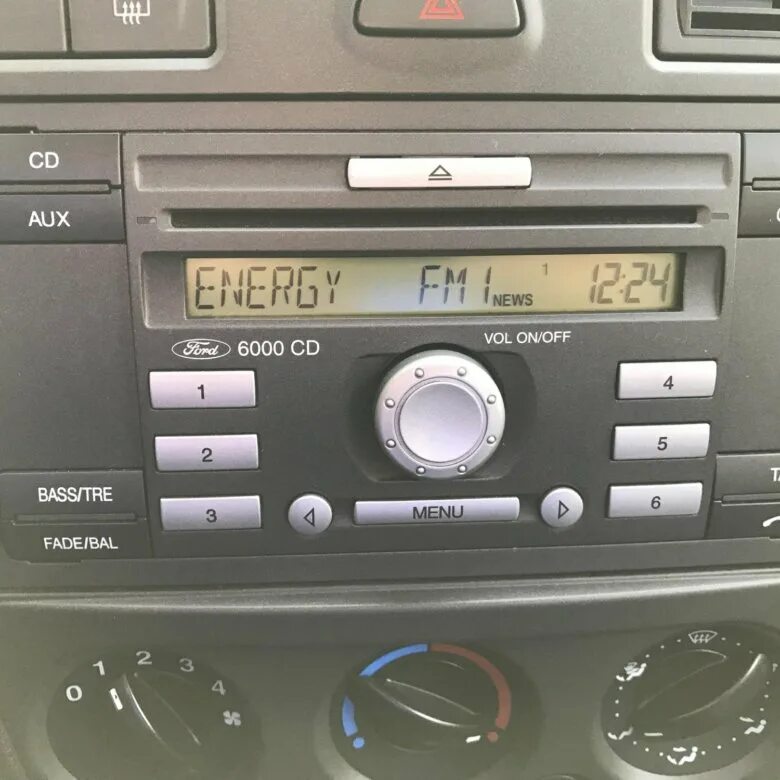 Код магнитолы форд. Форд фокус 2 2006 года ,аудиосистема. Магнитола ford 6000 cd. Инструкция магнитолы форд фокус. Магнитола форд фокус 6000cd.