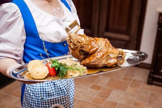 Ресторан вечером - Picture of Hofbrau Kemerowo, Kemerovo - Tripadvisor