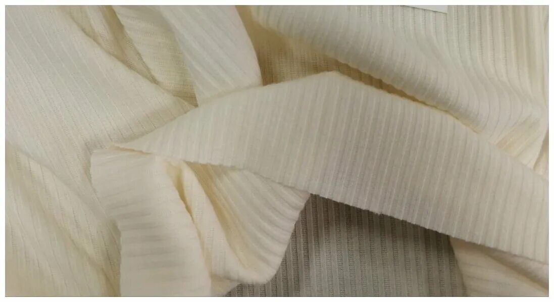 Трикотаж кашкорсе. Рубчик рибана 92 полиамид. Трикотажная ткань в рубчик. Лапша рубчик. Вельвет 44 ткань.