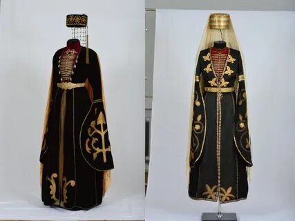 Адыгейский национальный костюм женский
