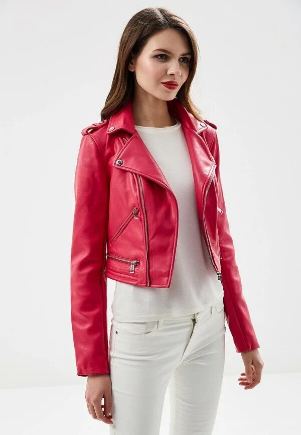 Розовая косуха. Кожанка guess. косуха guess женская. кожаная косуха guess женская. куртка гесс новая коллекция.