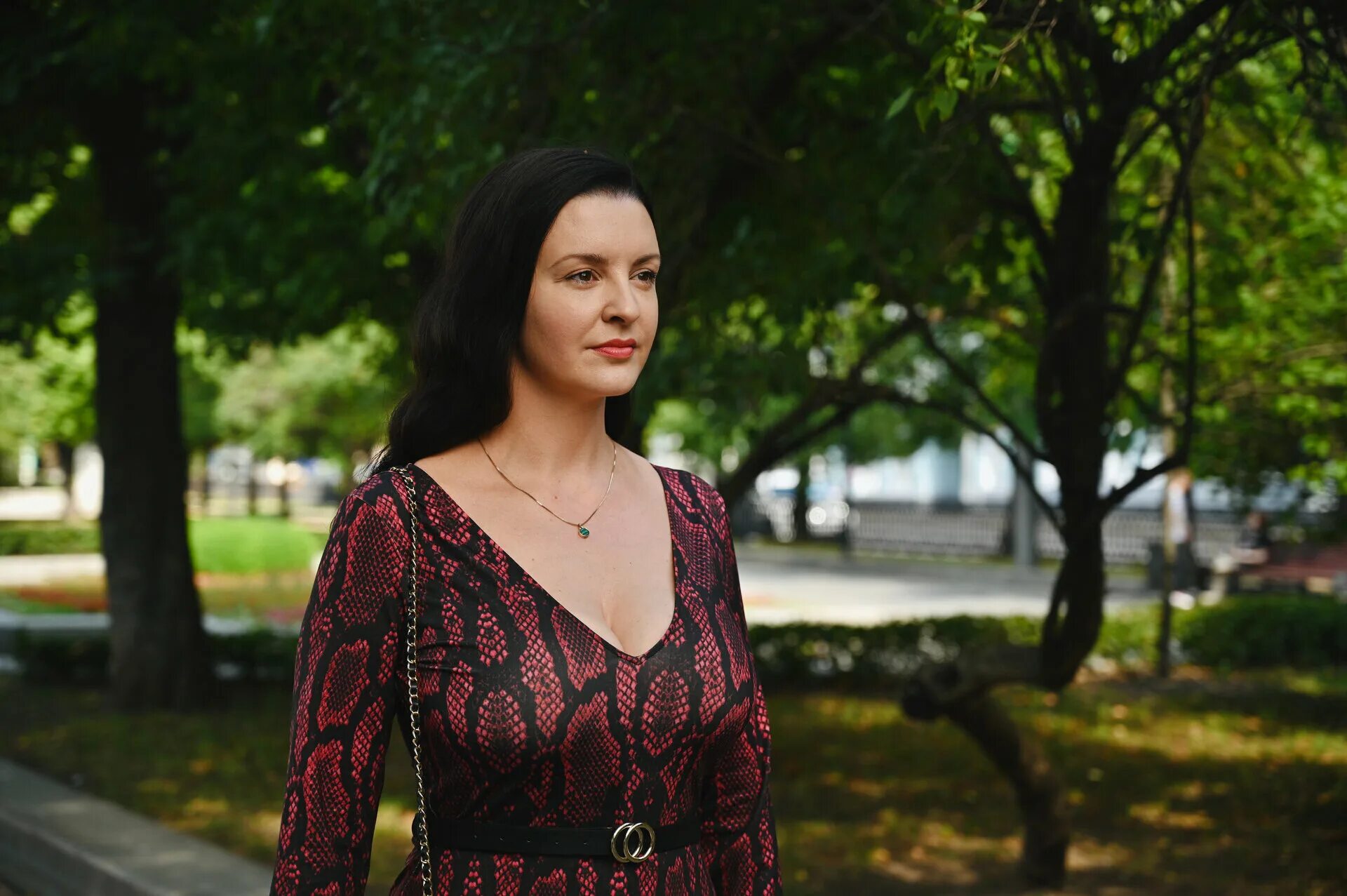 съемки фильма девушка ботаник. отчаянная невеста 2022. новый сериал отчаянная невеста. невеста сериал русский сериал. отчаянная невеста 2022.