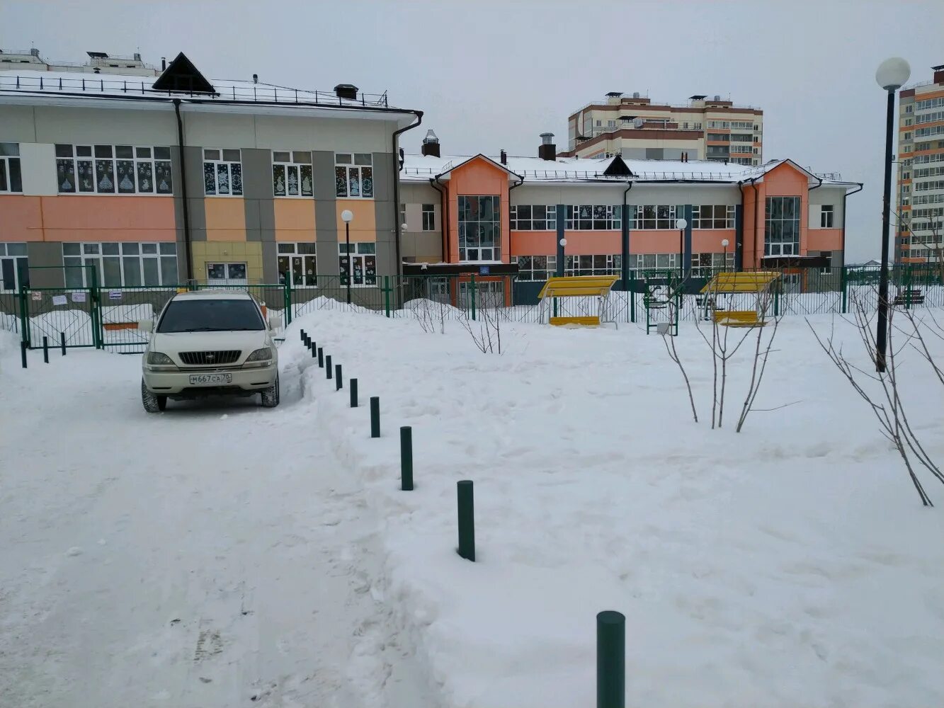 Школа начальная 54. Зональненская школа Томск. Школа Томск зональная станция. Поселок зональная станция. Петриловская начальная общеобразовательная школа.