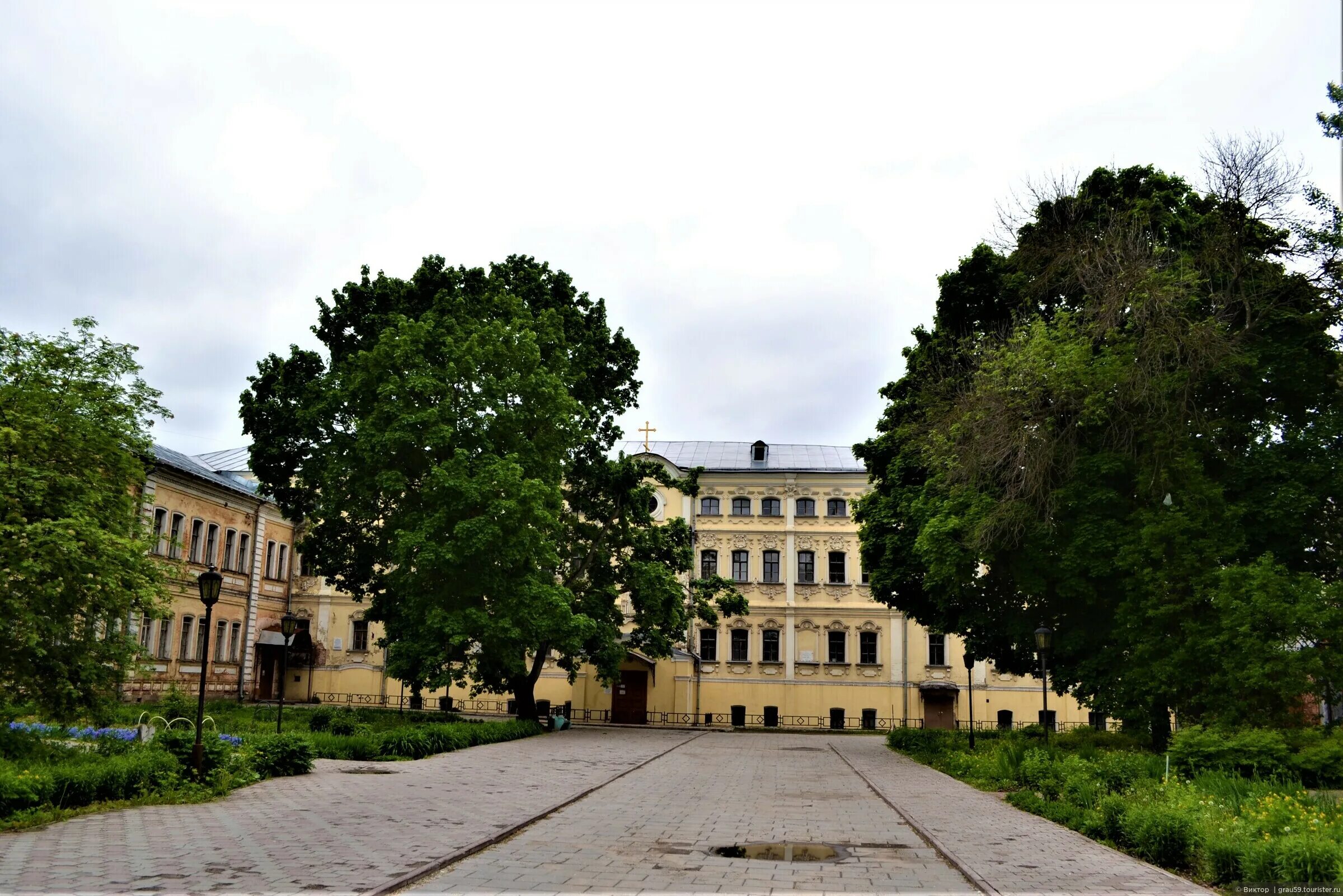Усадьба лугининых. Дом лугининых тула. дом купца лугинина тула. дом лариона лугинина.. тула особняк лугинина жуковский.