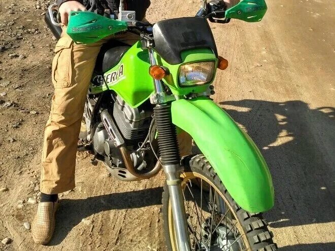 кавасаки kl250 super sherpa. кавасаки kl 250. Kawasaki klr 250 tuning. кроссовый мотоцикл сузуки 250 куб. Kl 250 g super sherpa.