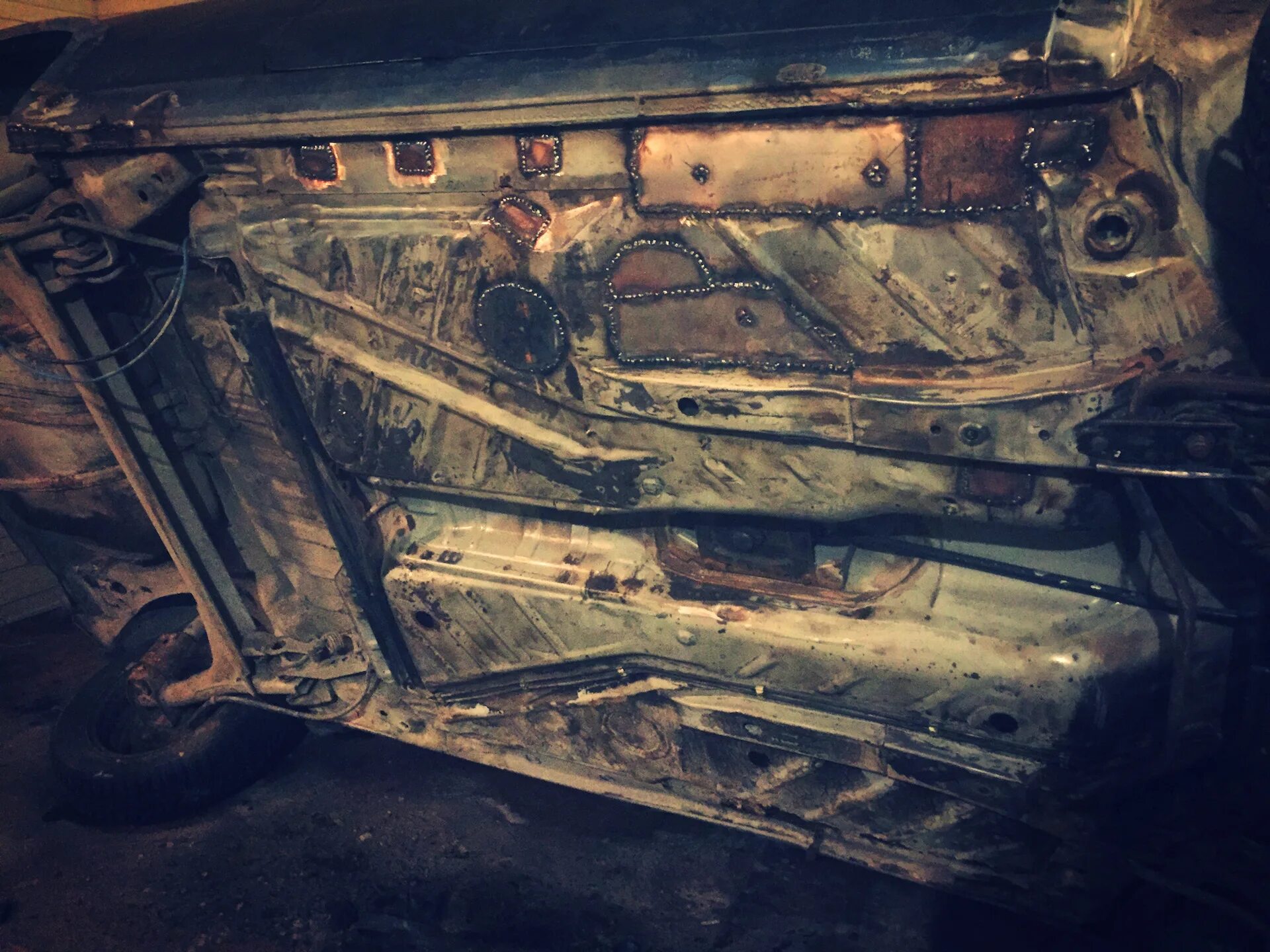 Днище vw golf 3. Днище гольф 2. Днище на vw golf 2. Днище golf 3. Гольф 3 переварка днища.