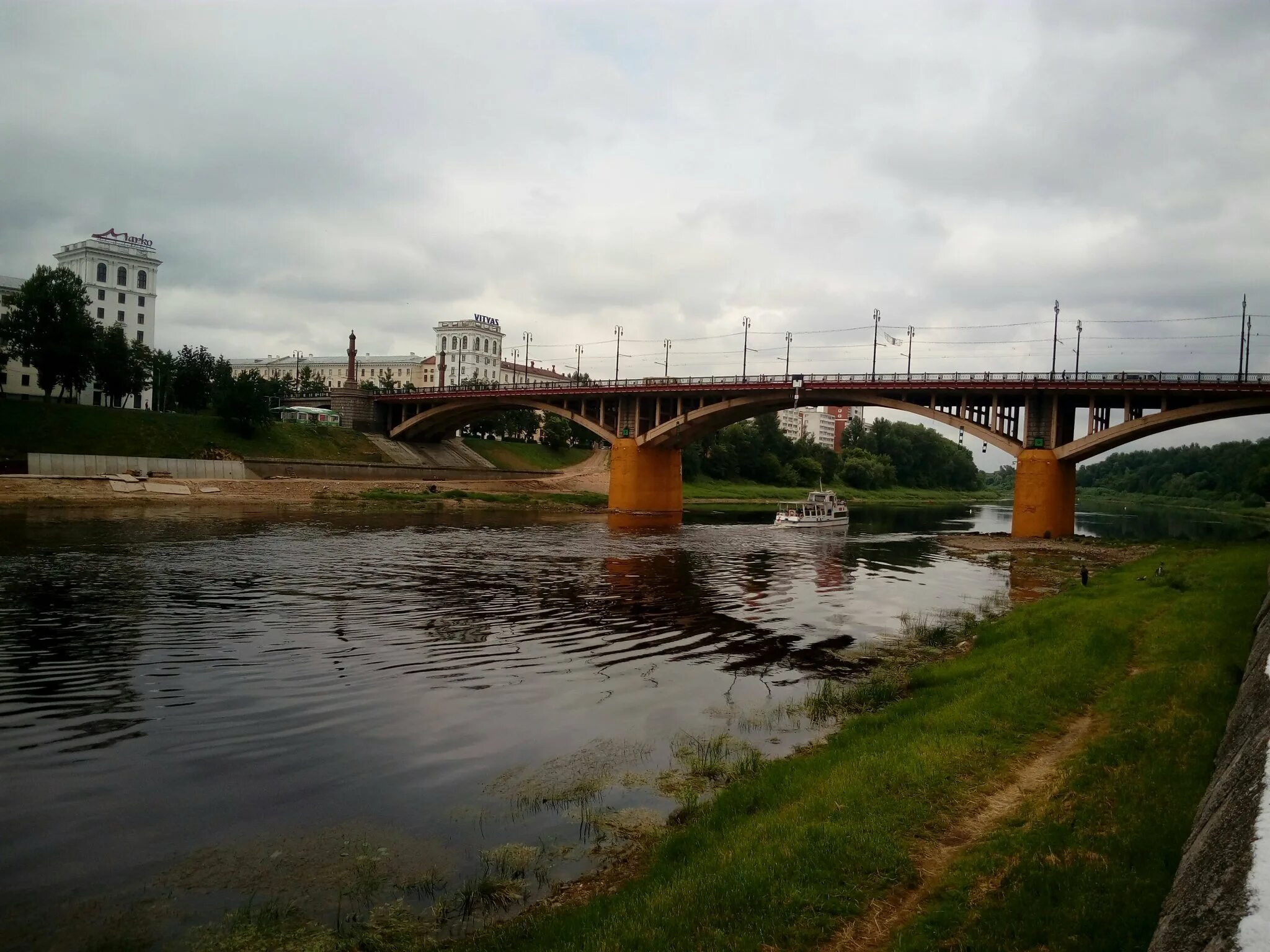 Витебск Западная Двина. Витебск река Двина. Река Даугава Западная Двина. Зап.Двина река Полоцк.