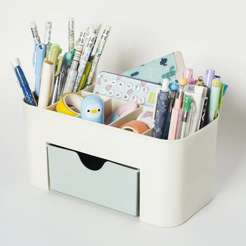 Подставка для карандашей. Органайзер для канцелярии на стол своими руками. Органайзер для канцелярии из. Картонный органайзер для канцелярии. Органайзер для письменного стола.