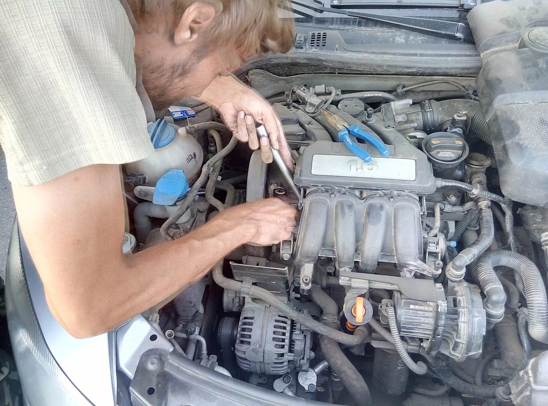 Замена катушки зажигания шкода. 8 турбо. Skoda octavia cjsa катушка зажигания. Замена катушки зажигания шкода. Шкода рапид.