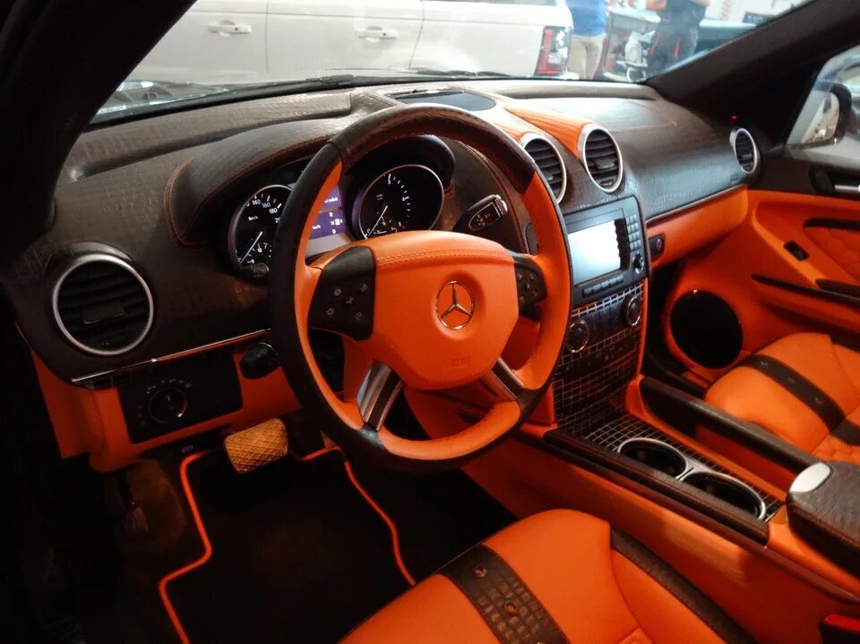 Фотки тюниных геликов - Mercedes-Benz G-Class (W463), 5 л, 2004 года тюнинг DRIV