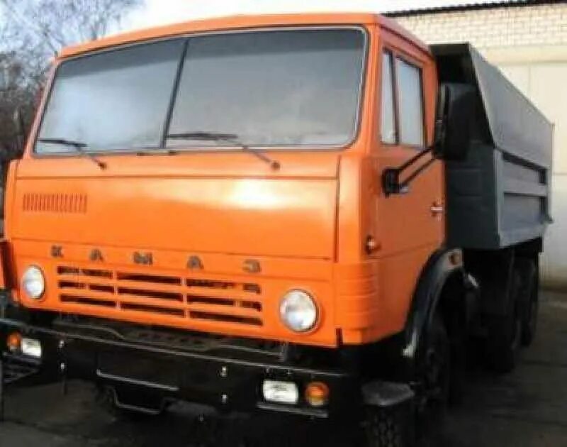 Купить камаз авито курск. КАМАЗ 5511. КАМАЗ 5511 грузовой. КАМАЗ 5511 ранний. КАМАЗ 5511 шасси.