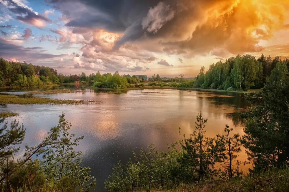 Закат на реке. Волжские пейзажи. Закат на речке. Среднерусский пейзаж.