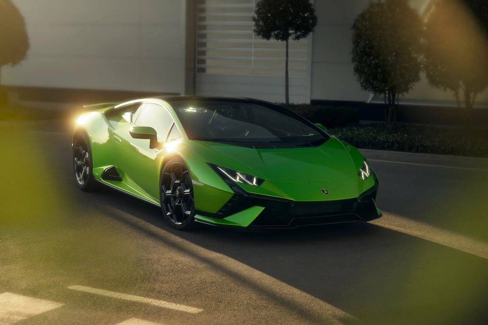 Ламборгини 2025. Lamborghini 2025. ламборгини хуракан tecnica. лада ламборджини. huracán tecnica характеристики.