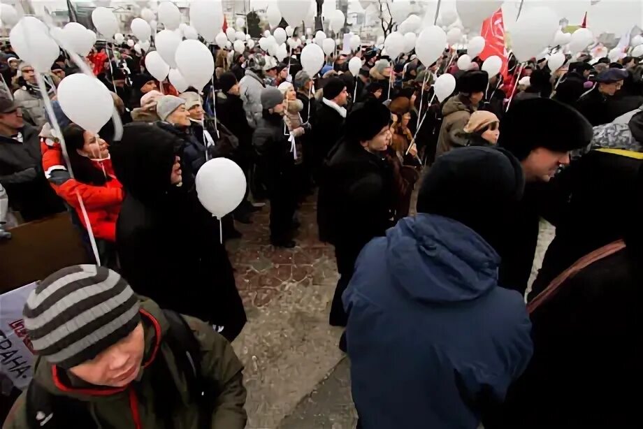 Белая лента символ протеста. Санкционировать митинг участвовать в пикете. Как провести санкционированный митинг. Презик надутый Сахарово митинг. Участие в митинге юридически