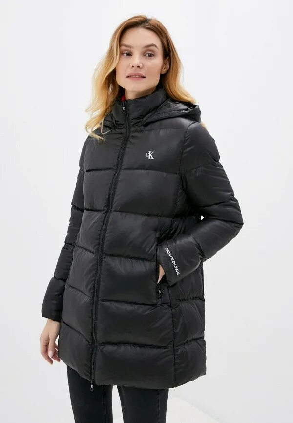 Пуховик ck calvin klein женский. Пуховики calvin. Пуховики calvin. Кельвин кляйн куртка пуховичок. Пуховик кельвин кляйн.