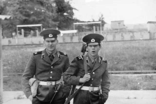 Эберсвальде гсвг вч 64032. Плауэн гсвг. 60 мсп равенсбрюк. Служба в армии 1966 по 1969 гсвг. Йена форст 57603.