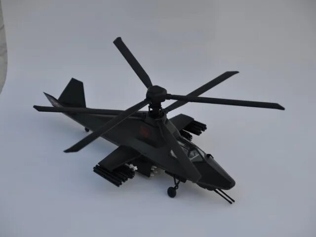 Ка черный призрак. Стелс вертолет камова. Вертолёт ка-58. Вертолёт ка-58 аллигатор. Ка-58 черный призрак.