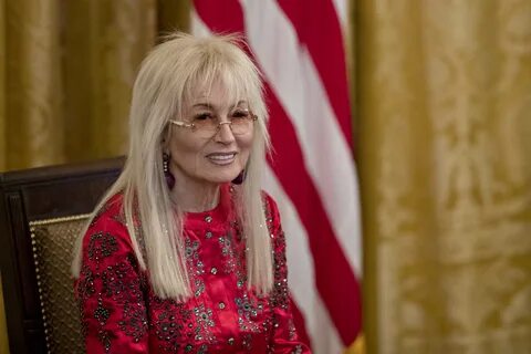 Самый богатый женщина 2024 года
