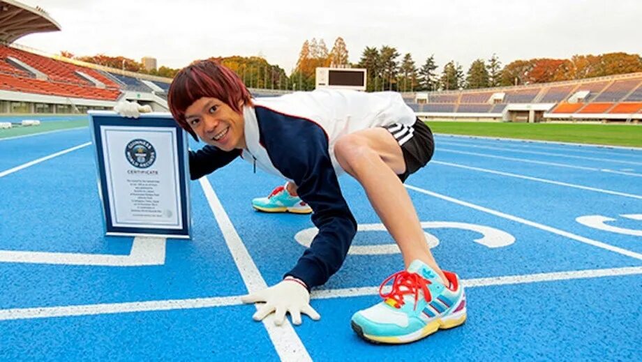 Прыжки через барьеры для детей. Квадробика спорт прыжки. Кеничи ито бег. Квадробика ава. Квадробика спорт прыжки записаться на учение.