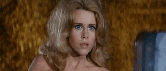 Barbarella (1968) Jane Fonda. Джейн фонда в молодости Барбарелла. Jane Fonda грудь. Джейн фонда в молодости гиф.