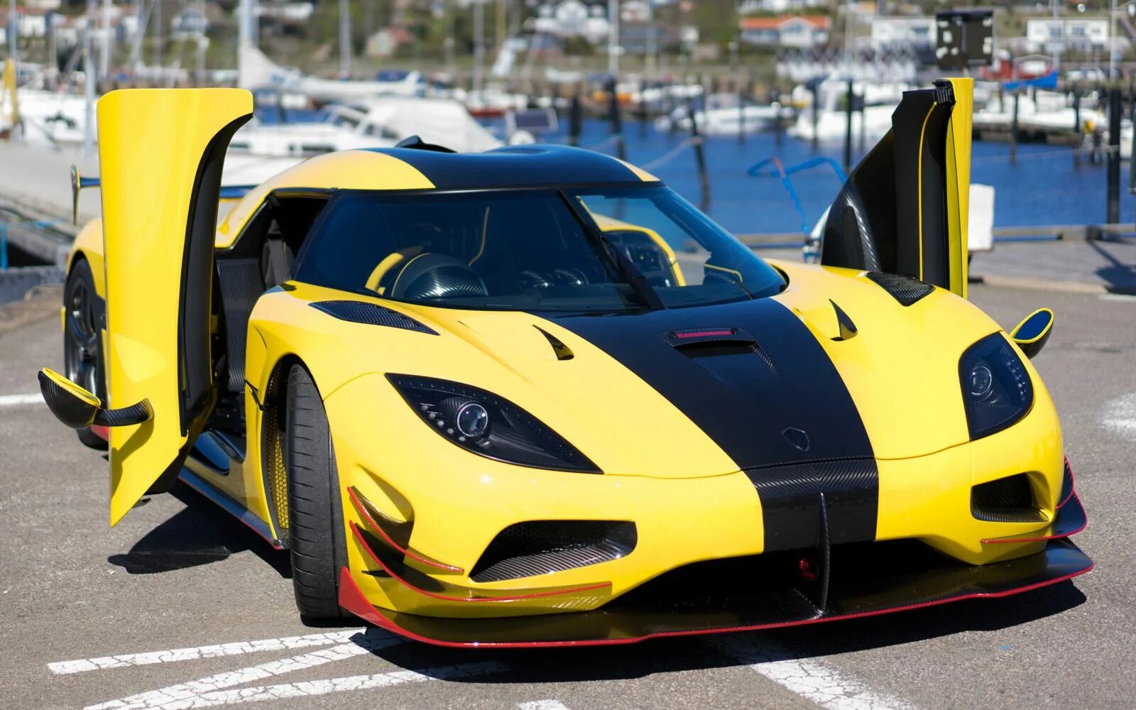 Кенигсегг АГЕРА. Кенигсегг АГЕРА RS. Koenigsegg Agera RS 1. Машина Koenigsegg Agera 2020. Фаст кар