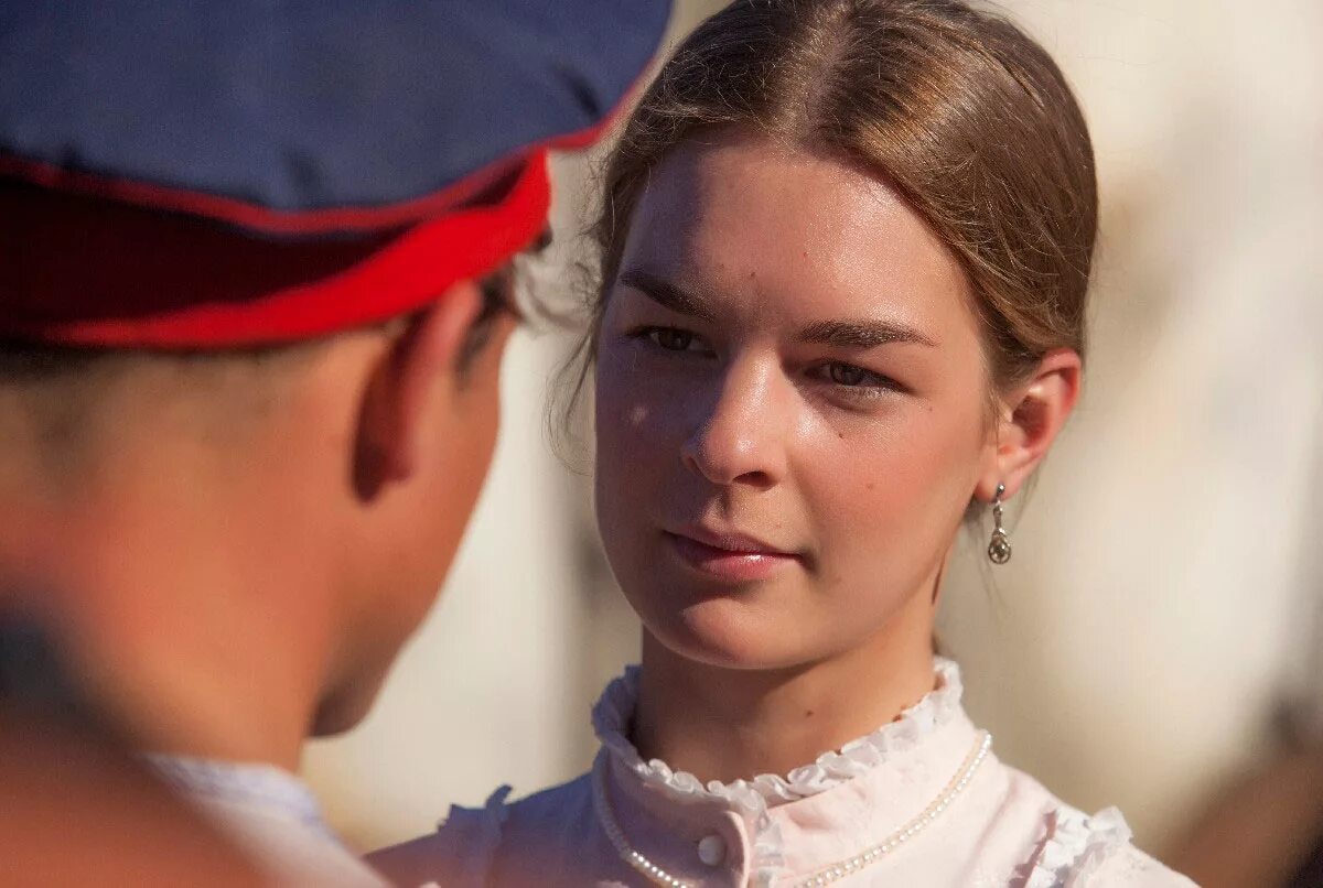 Тихий дон урсуляк серий. Тихий дон урсуляк серий. Тихий дон 2015 урсуляк. Тихий дон урсуляк. Дуняша мелехова и мишка кошевой тихий дон 2015.