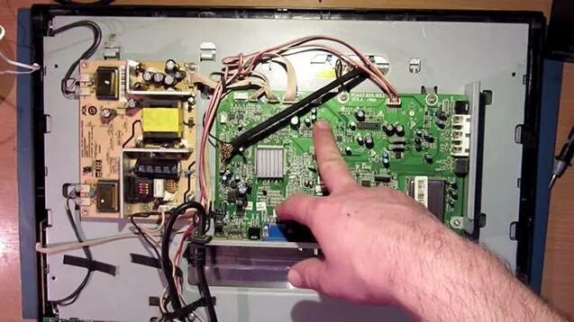 При включения телевизора сам выключается. Телевизор lg сам выключился. индикатор включения телевизора lg. телевизор включается и выключается. телевизор сам включается и выключается.