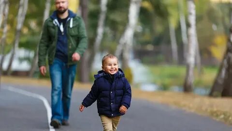 Сын гуляет ночами