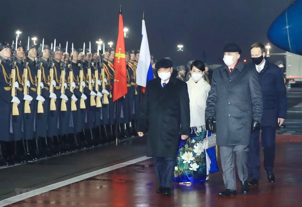 Делегация во вьетнам. Церемония встречи президента вьетнама во внуково.