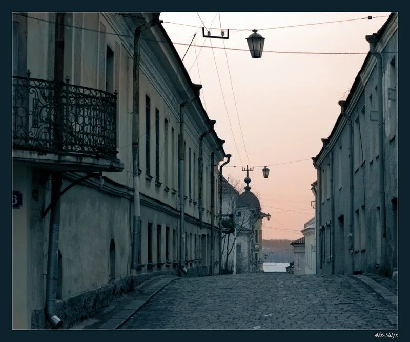Пру в городе