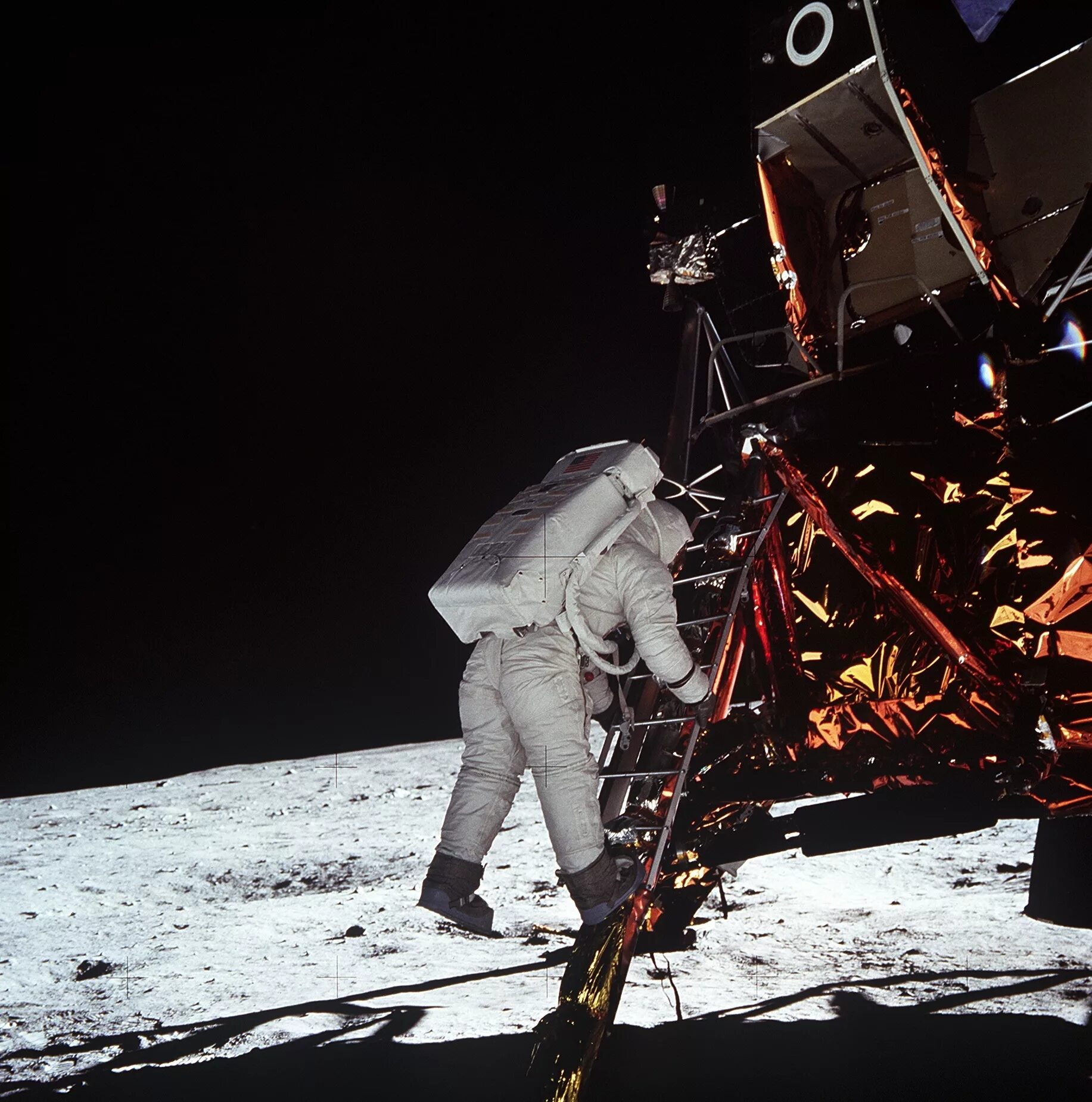 Первый полет в космос на луну. Аполлон 11. Аполлон 11 1969. НАСА Аполлон 11.