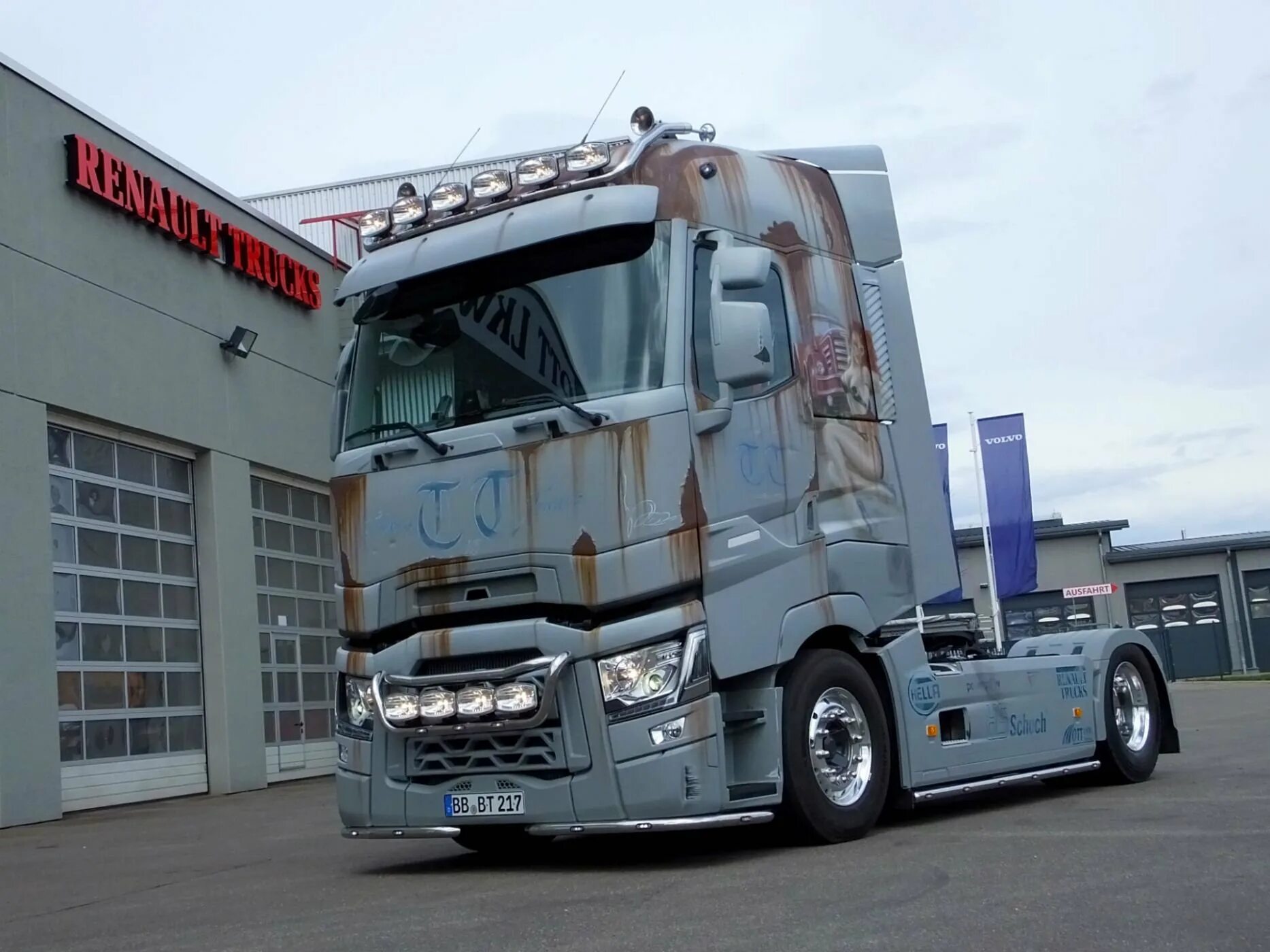 Volvo renault. Renault Truck Tuning. Рено т 2022. Renault Premium 2022. Renault t480.