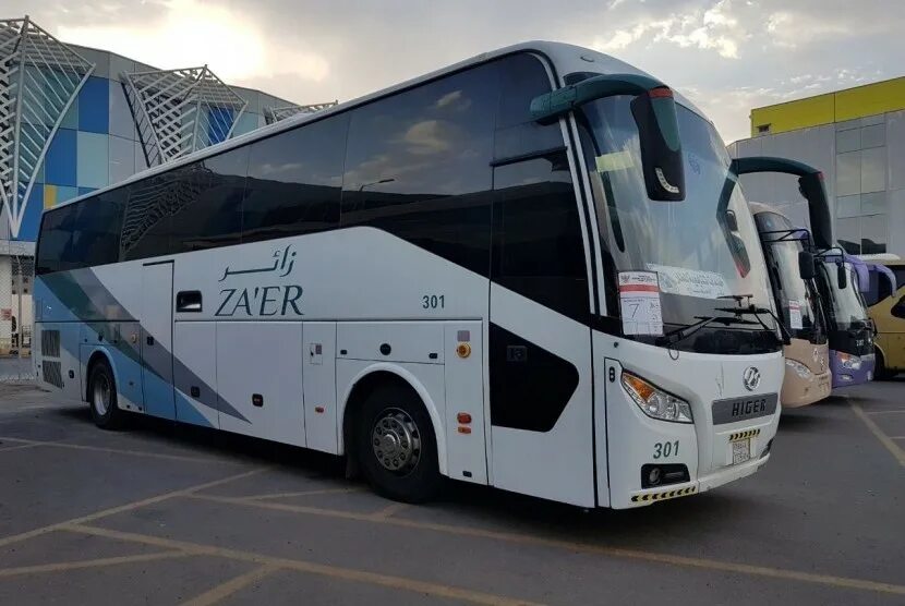 Автобус мекка. Автобус в Мекке. Автобусы Мерседес в Мекке. Автобус Мекка ДТП. Трансформера автобус Мекка.