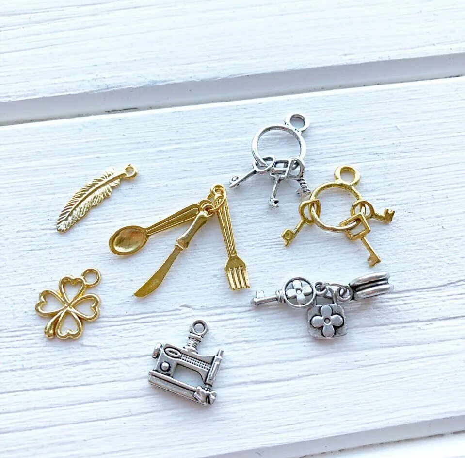 Фурнитура для подвески кулона. Лусита фурнитура для бижутерии. Подвеска фурнитура для бижутерии. Фурнитура для бижутерии разделители. Фурнитура для подвесок.