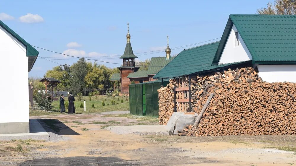 Погода юдино воронежской подгоренского. Погода юдино воронежской подгоренского. В деревне кроем крышу. Авито подгоренский. В деревне кроем крышу.