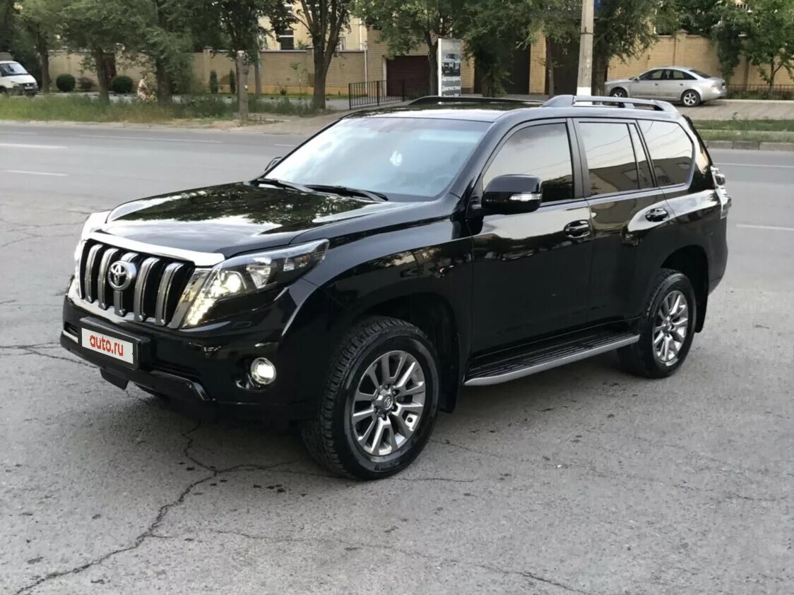 Тойота ленд крузер прадо 150 купить бу. Toyota Land Cruiser Prado 150 Рестайлинг. Toyota Prado 2017 Black. Toyota Land Cruiser Prado 150 Style. Тойота ленд Крузер Прадо 2017 черный.