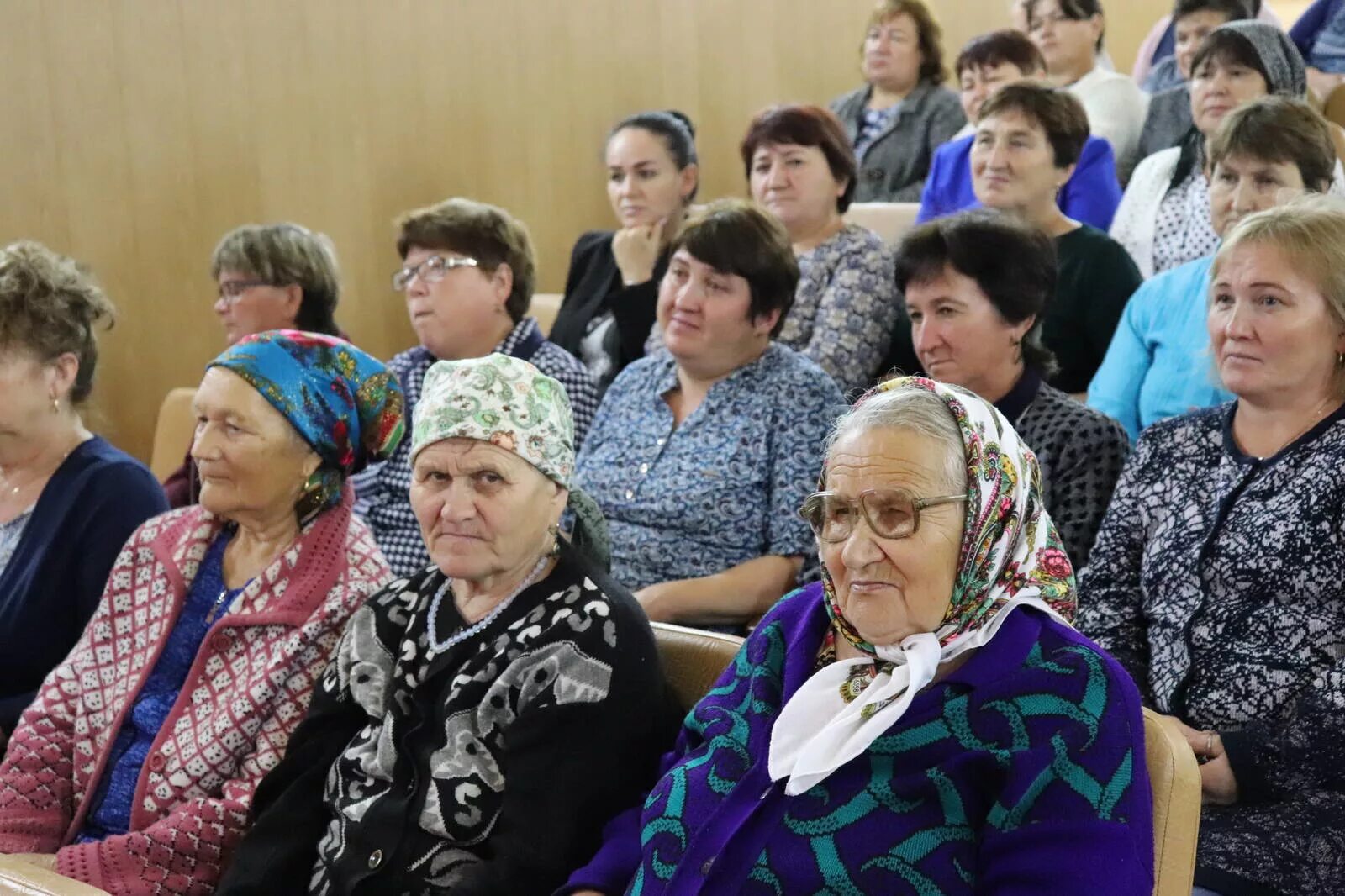 Сход граждан осуществляется. Сход жителей сельского поселения. сход граждан в сельском поселении. собрание жителей сельского поселения. сходы и собрания граждан.